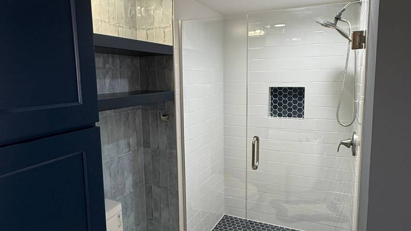 Bathroom 07