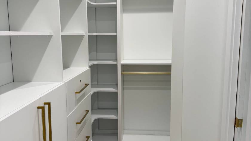 Closet 02